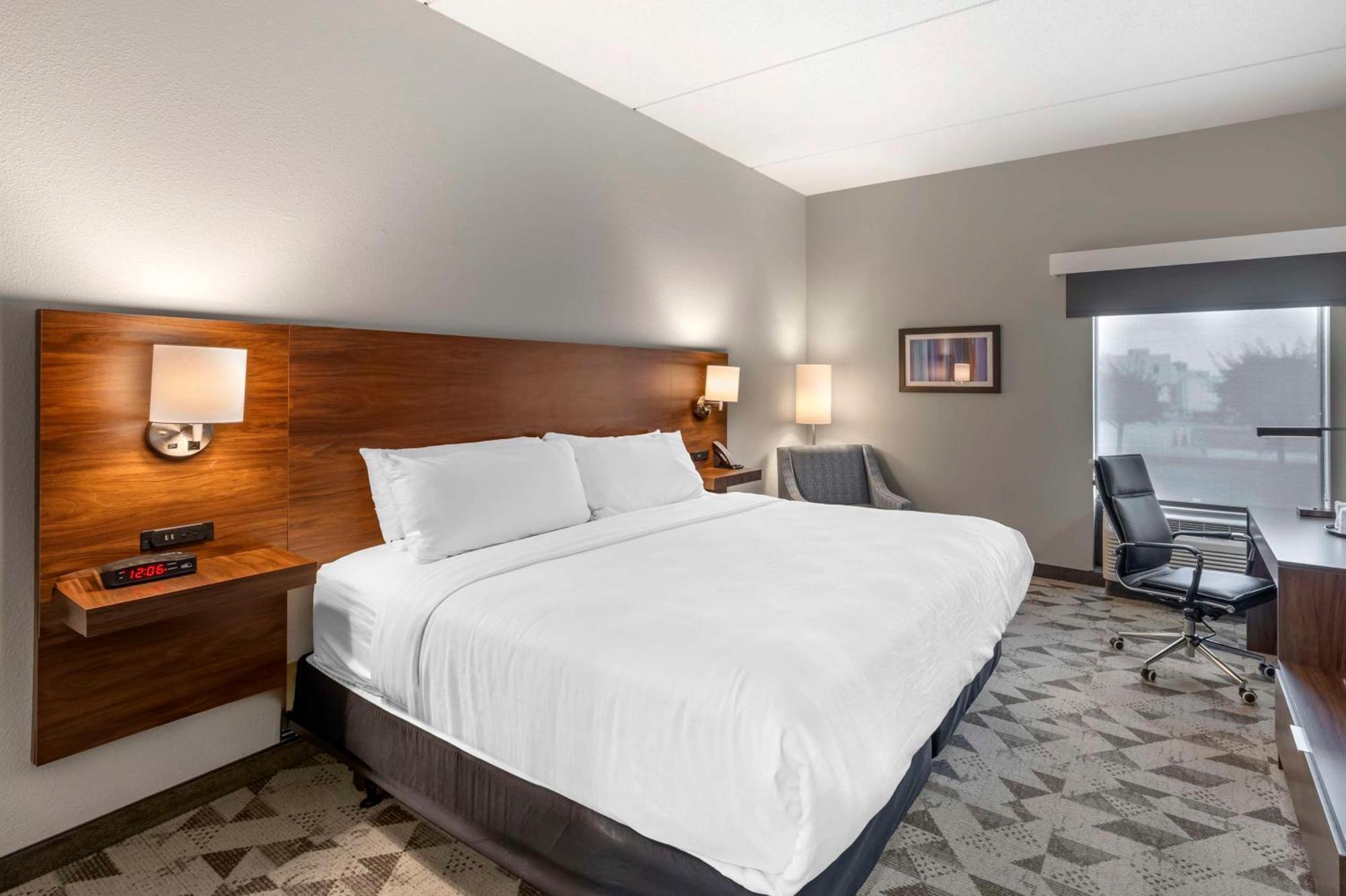 Best Western Plus Harrisonburg Exterior foto